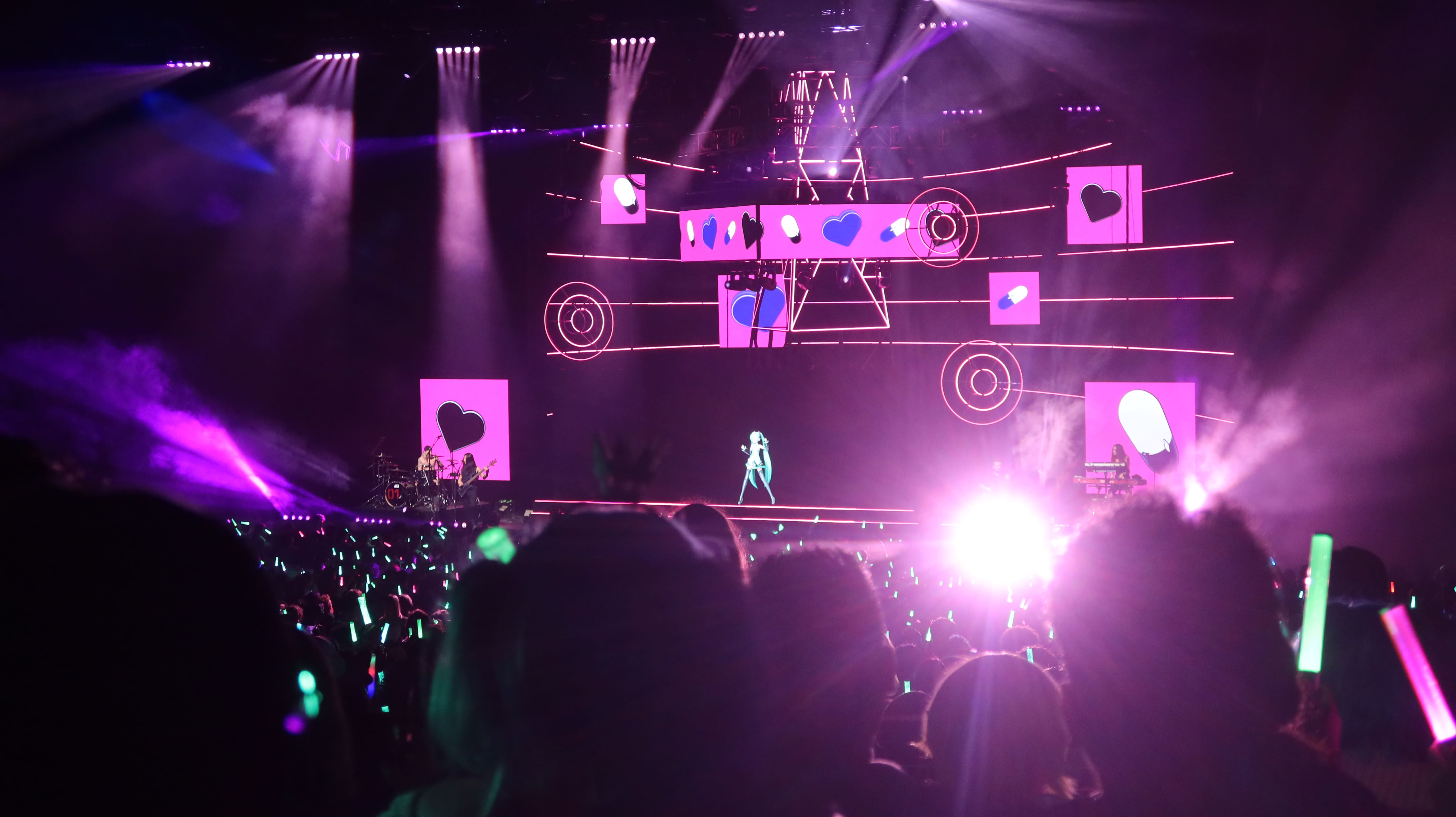 visuals of Darling Dance